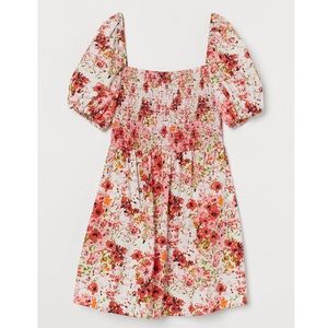 H&M smocked puff sleeve dress
